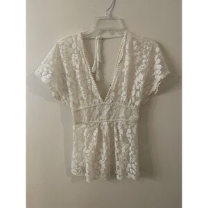 Women's‎ Lace Top by Twentyone size Small.
